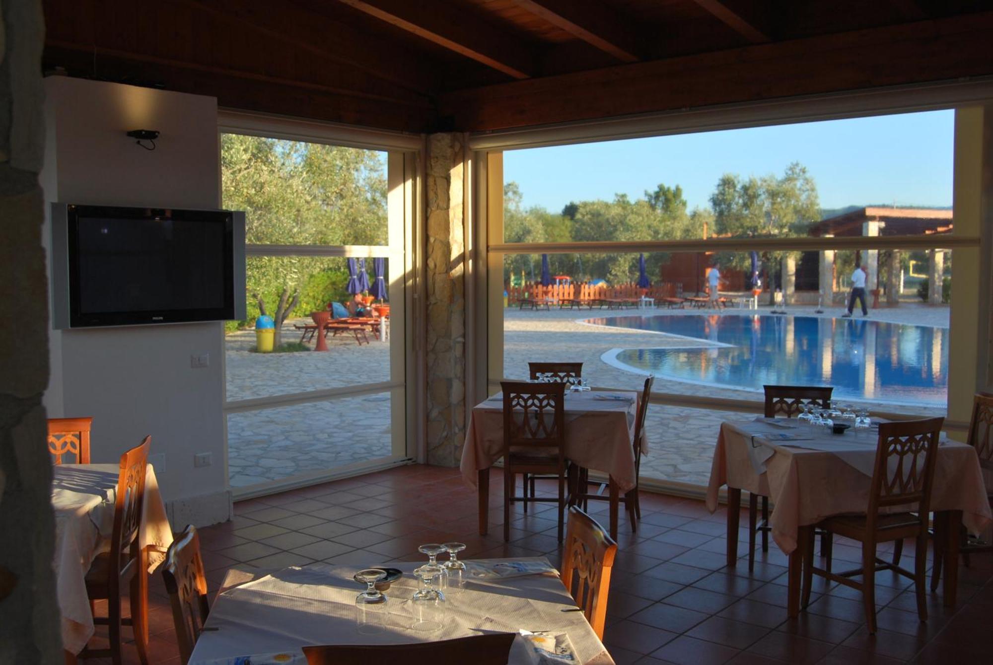 Santa Maria Villaggio Turistico Vieste Buitenkant foto