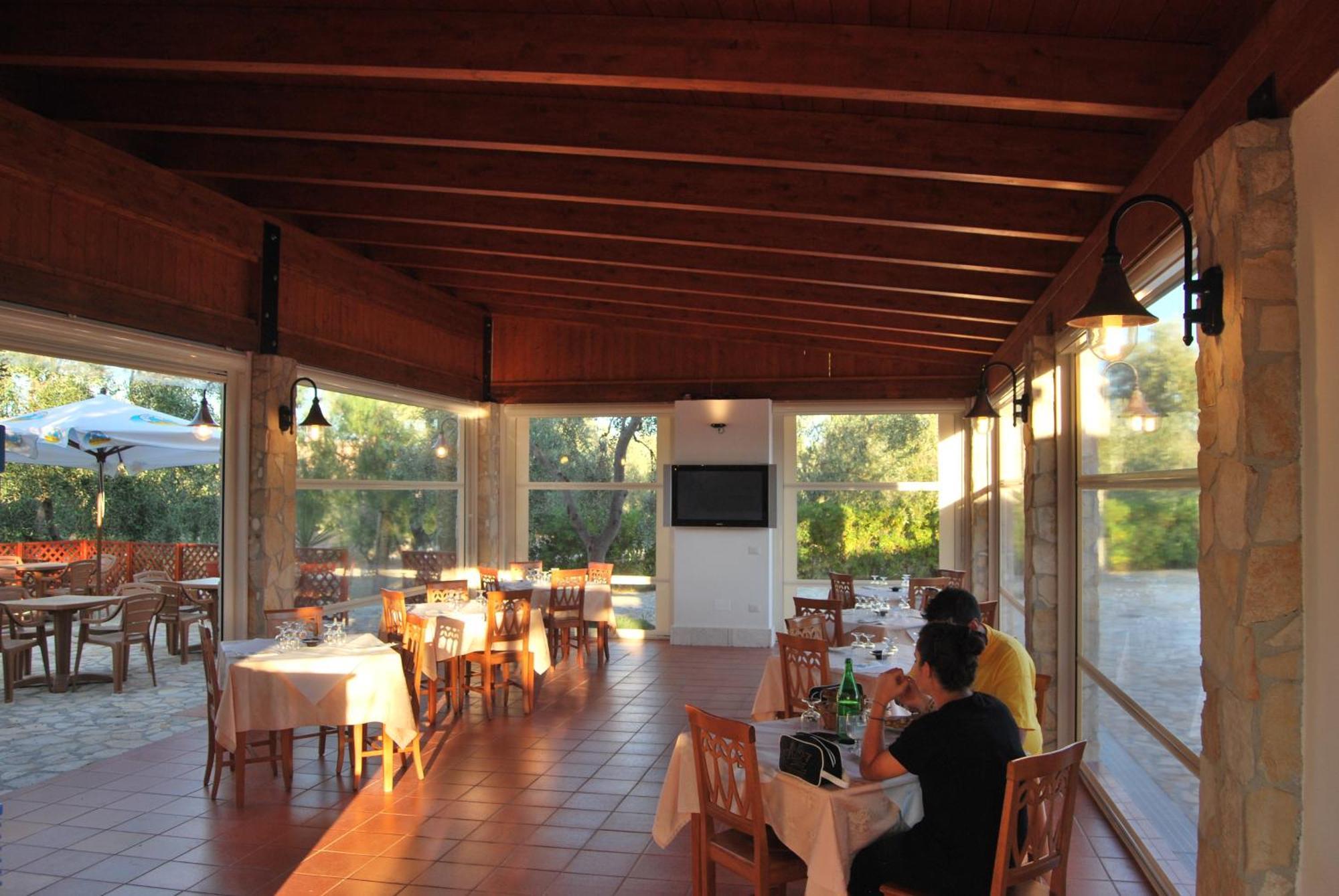 Santa Maria Villaggio Turistico Vieste Buitenkant foto